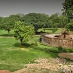 कोटला किला 4 दार्शनिक स्थल According to the 1884 Gazetteer, about 12 kilometers from Hirangaon-Firozabad, Kotla’s fort, whose ditch is 20 feet, 14 feet deep, 40 feet high is shown, the plot of land was 284 feet north 220 feet south and 320 feet east and 480 feet west. At present, this fort has become abandoned,but still its ancestors are seen.