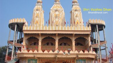 माँ वैष्णो देवी मंदिर, उसायनी 7 दार्शनिक स्थल Temple is about 10 kms away from Firozabad Tundla route , there is a mandatory demand from any true mind here. There is a fair in Navadurga every year and thousands of people come from far and wide to visit the temple of Shradalu Demands for fulfilling vows and Lajja are also offered here in a considerable number.