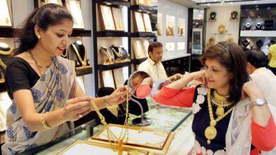 Sales & Marketing Jobs Experienced staff required for a reputed jewelry showroom.